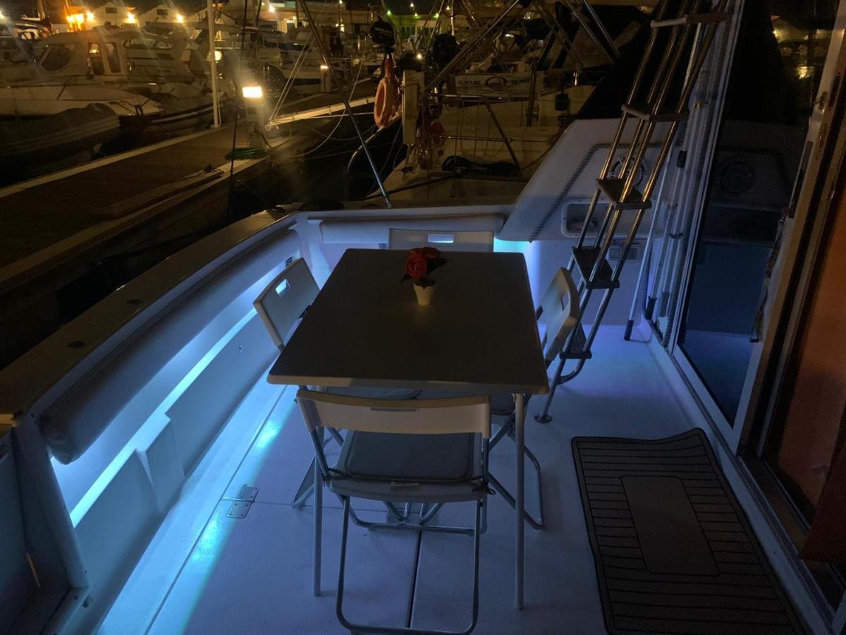 Giorgia House Boat Hotel Palermo Ngoại thất bức ảnh