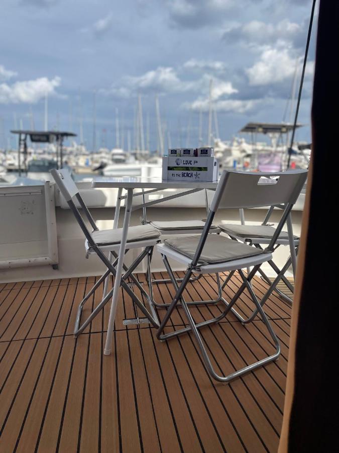 Giorgia House Boat Hotel Palermo Ngoại thất bức ảnh